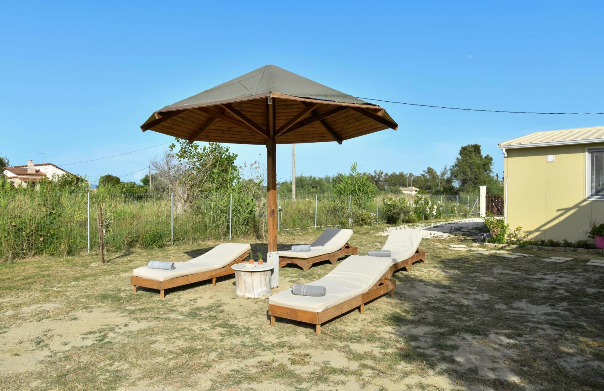 Villa Vasilikis Sea House à Lefkimi Extérieur photo